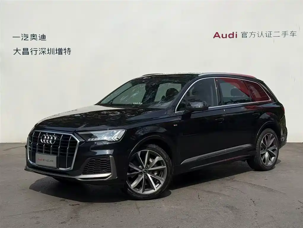 Audi Q7 2021 — фото 1