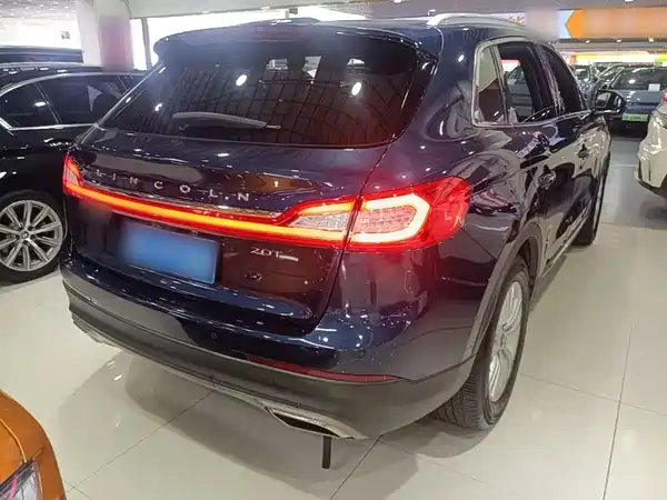 Lincoln MKX 2018