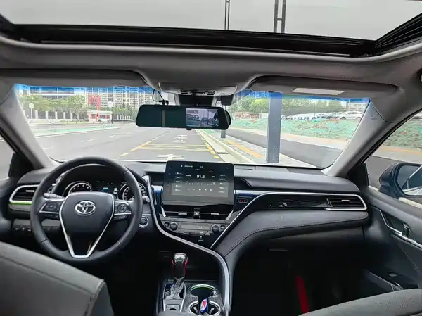 Toyota Camry 2022