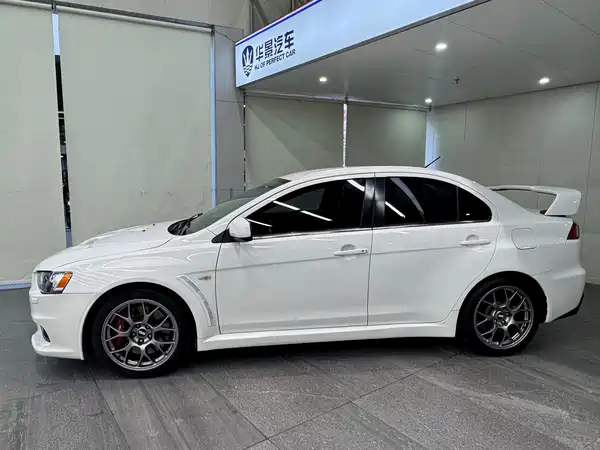Mitsubishi LANCER 2008