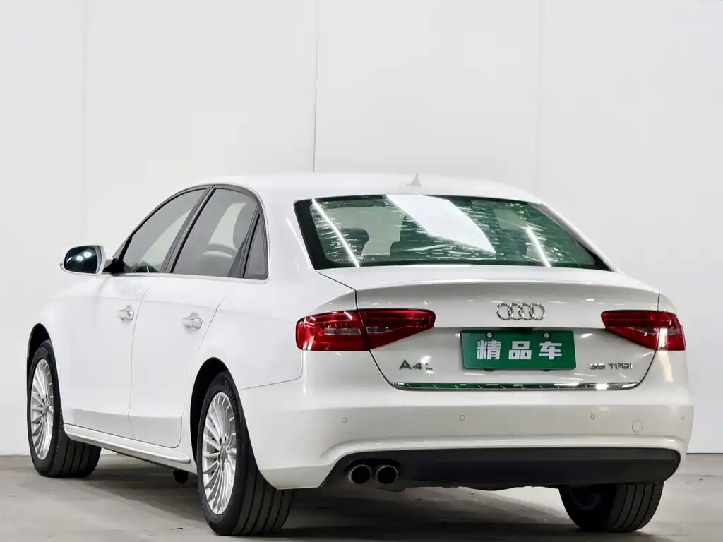 Audi A4L 2015 — фото 6