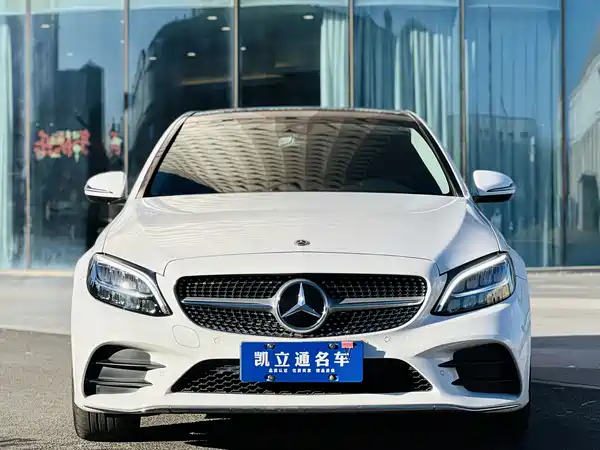 Mercedes-Benz C-Class 2021