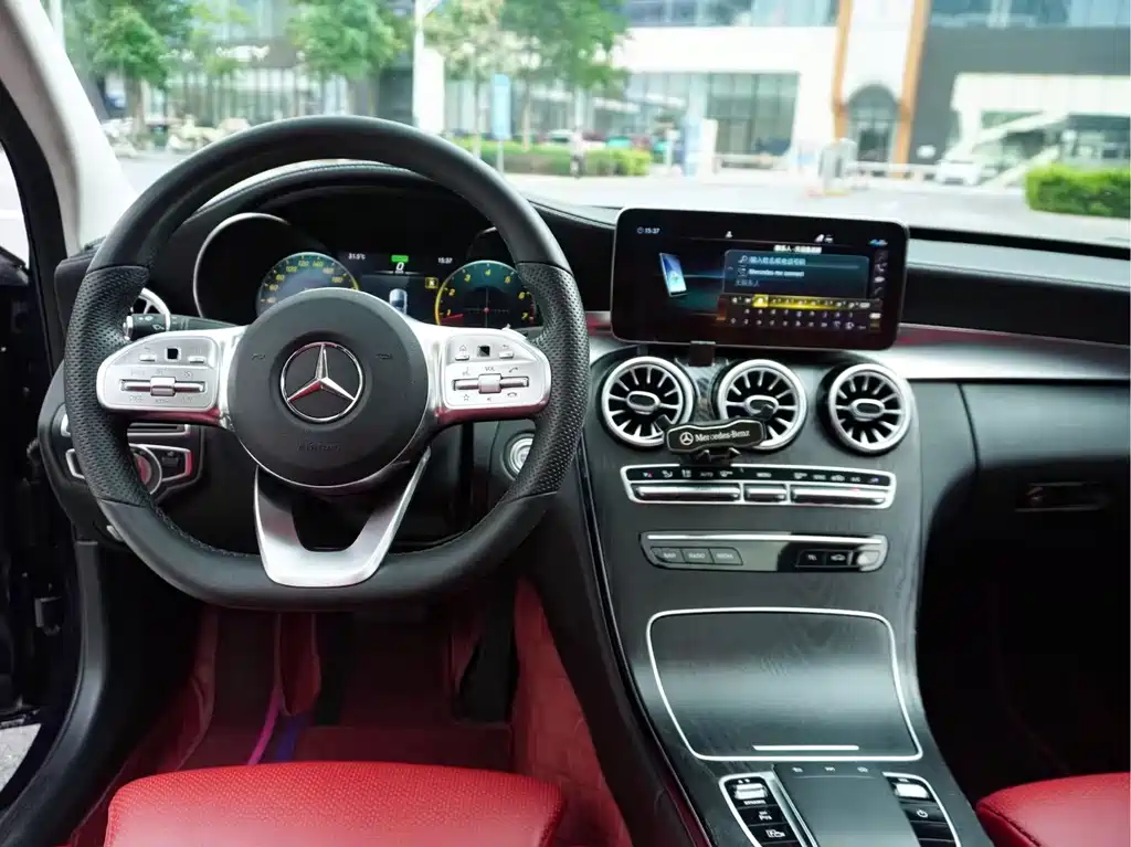 Mercedes-Benz C-Class 2020 — фото 12