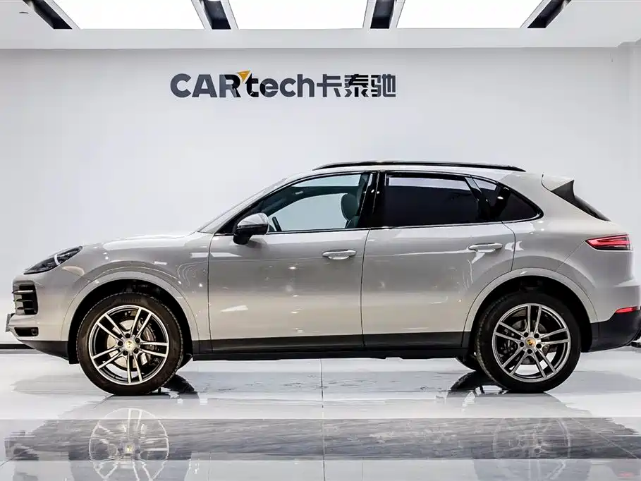 Porsche Cayenne 2021 — фото 3