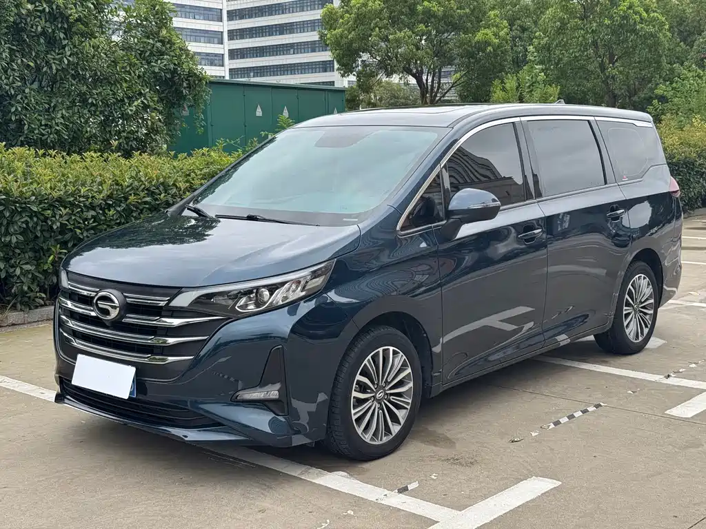 GAC Trumpchi M6 2020 — фото 1