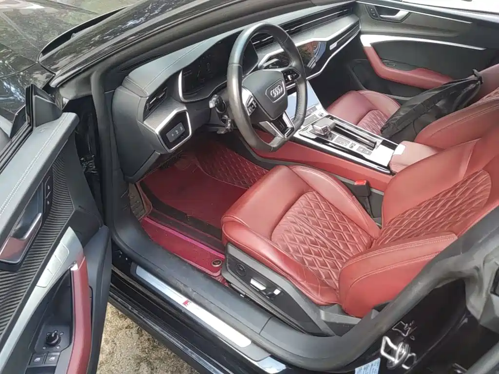 Audi A7L 2023 — фото 21