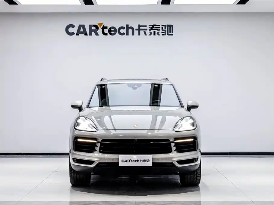 Porsche Cayenne 2021 — фото 2