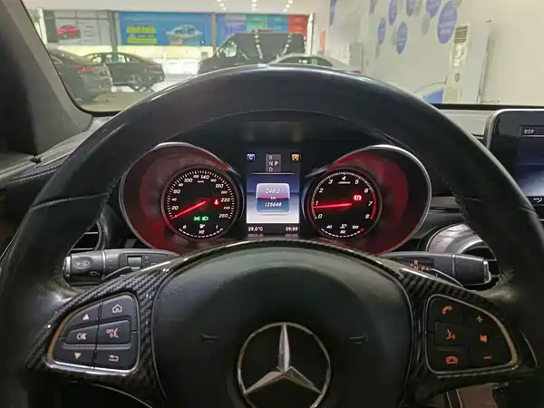 Mercedes-Benz GLC 2016