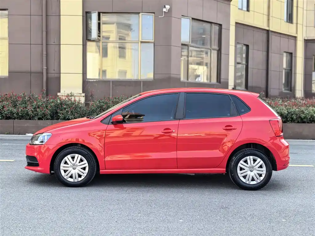 Volkswagen Polo 2019 — фото 23