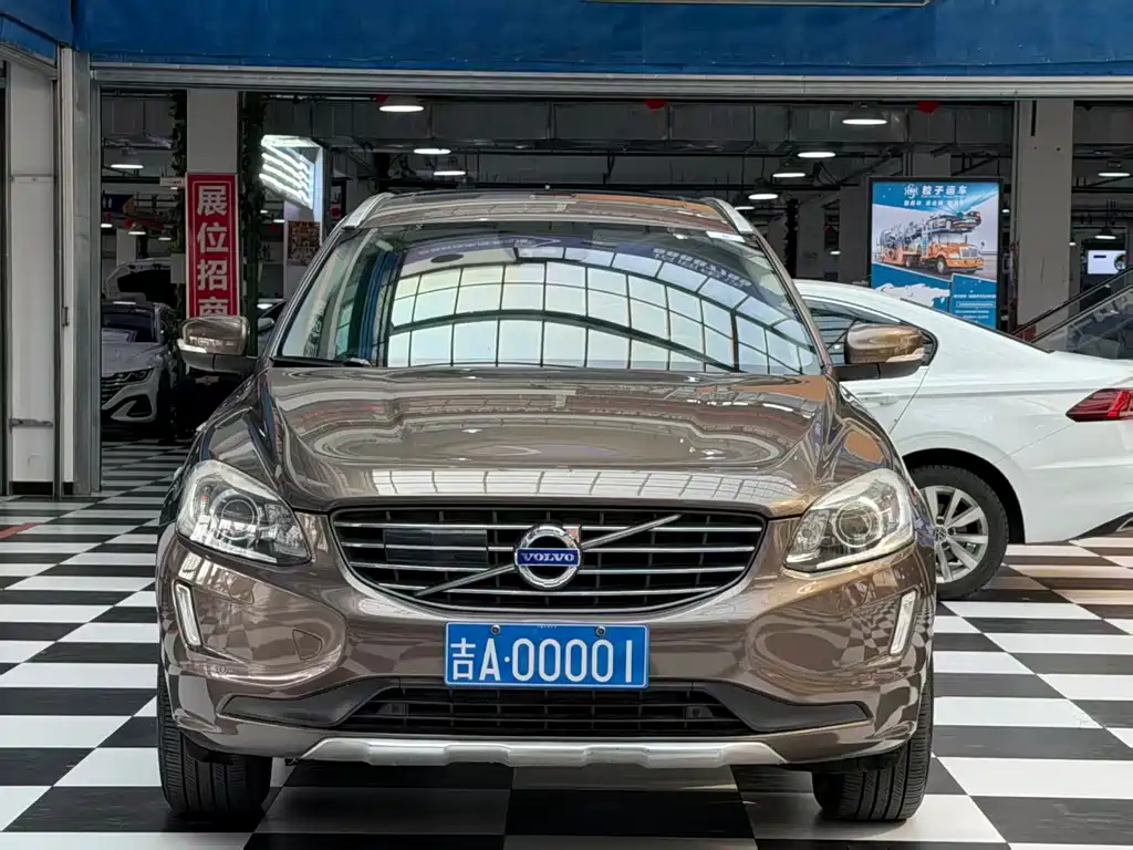 Volvo XC60 2014 — фото 2
