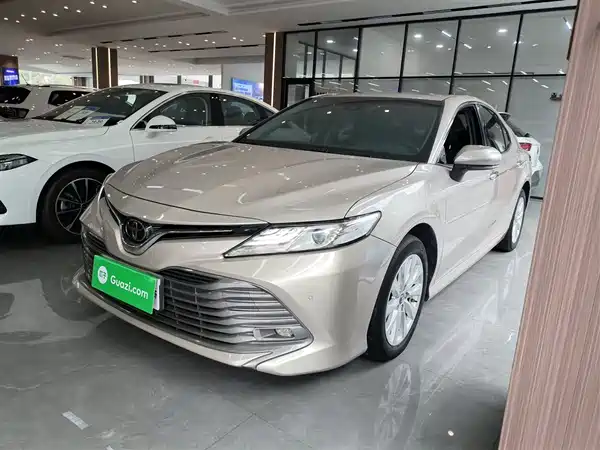 Toyota Camry 2019