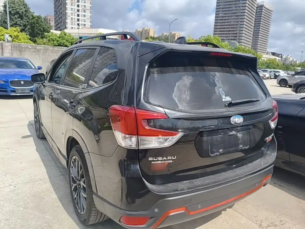 Subaru Forester 2020 — фото 5