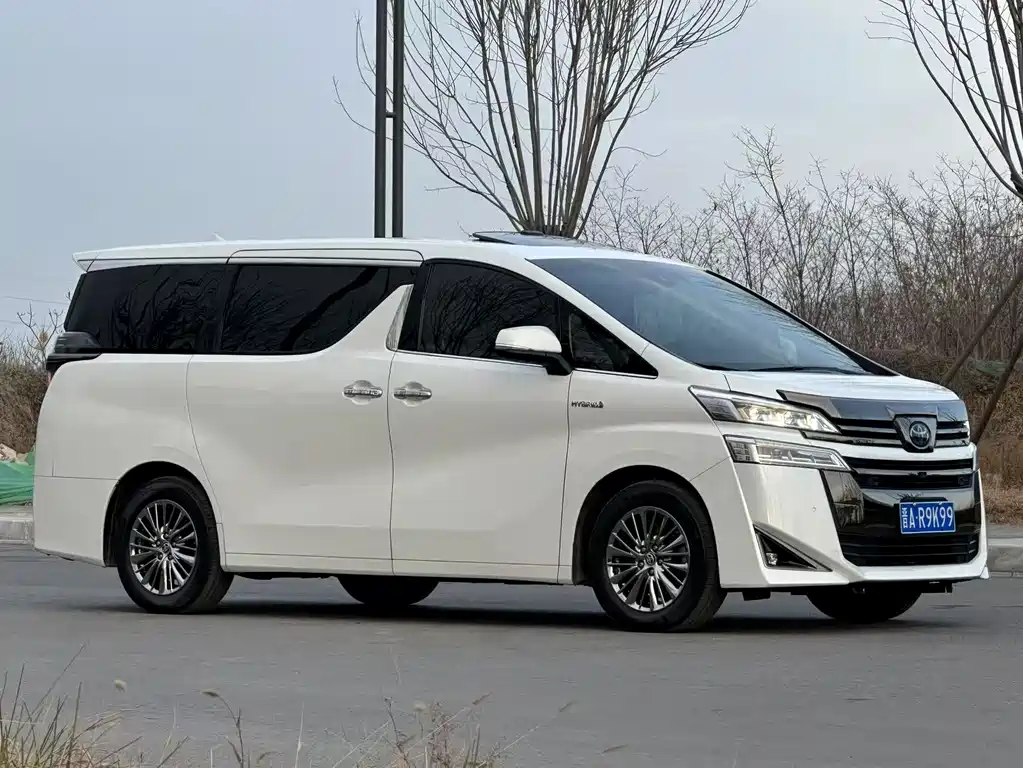 Toyota Vellfire 2021 — фото 3