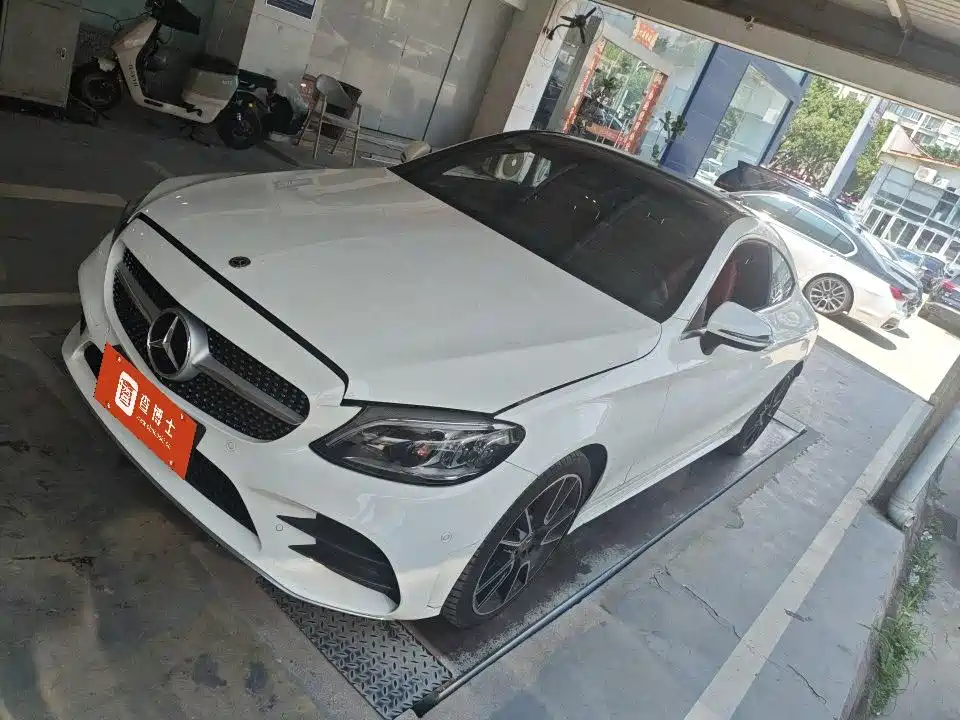 Mercedes-Benz C-Class 2019 — фото 1
