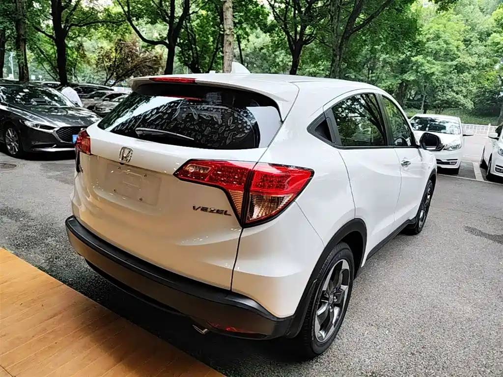 Honda Vezel 2016 — фото 7