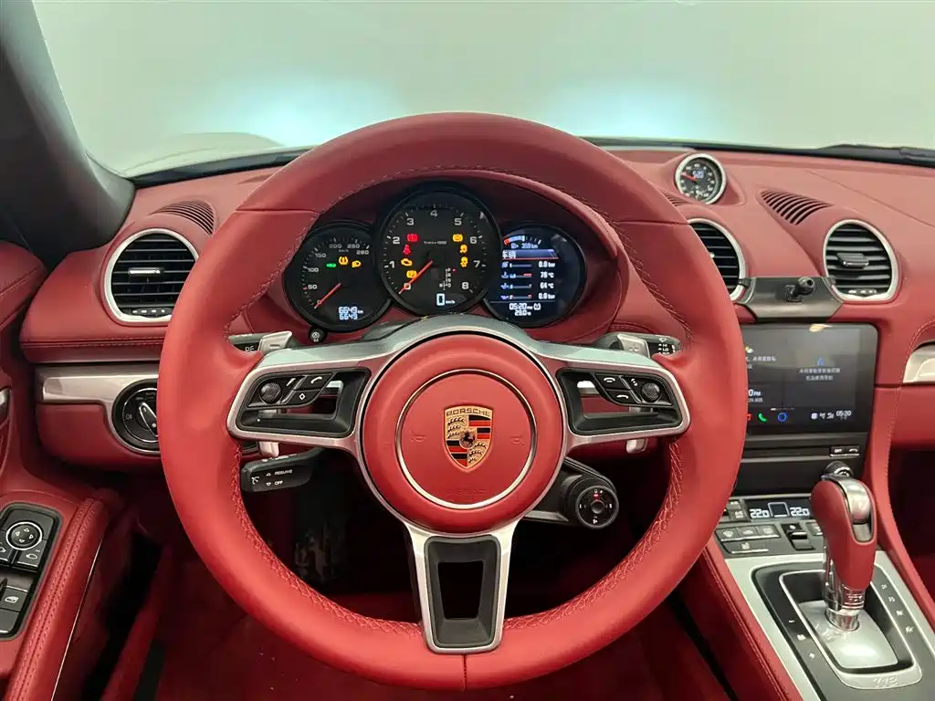 Porsche 718 2025 — фото 14