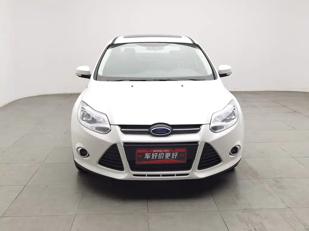 Ford Focus 2015 — фото 3
