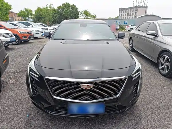 Cadillac CT6 2022
