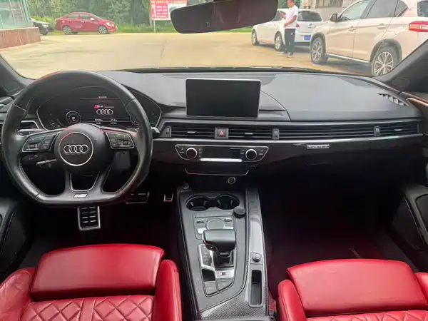Audi S4 2019