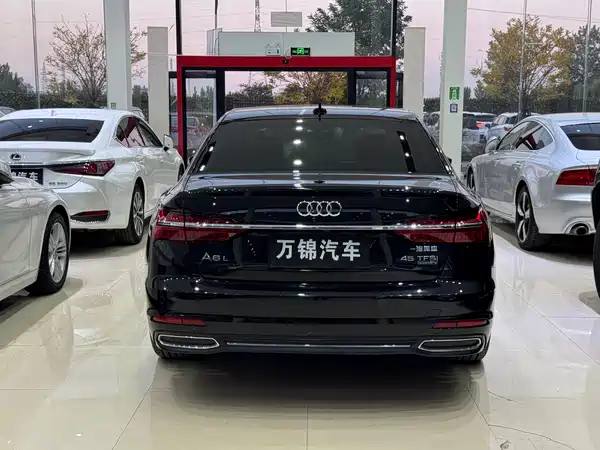 Audi A6L 2020