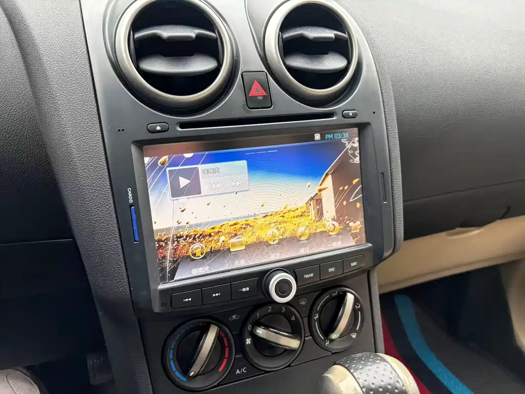 Nissan Qashqai 2015 — фото 10