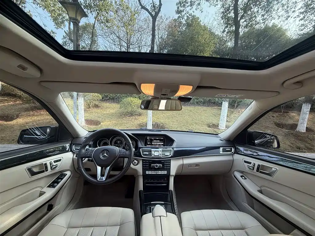 Mercedes-Benz E-Class 2014 — фото 11