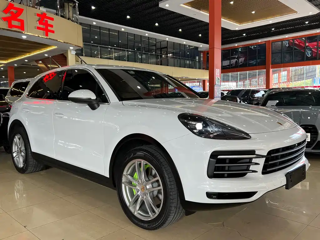 Porsche Cayenne 2018 — фото 3