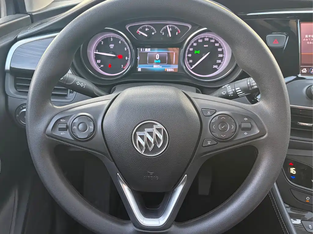 Buick Envision Plus 2021 — фото 11