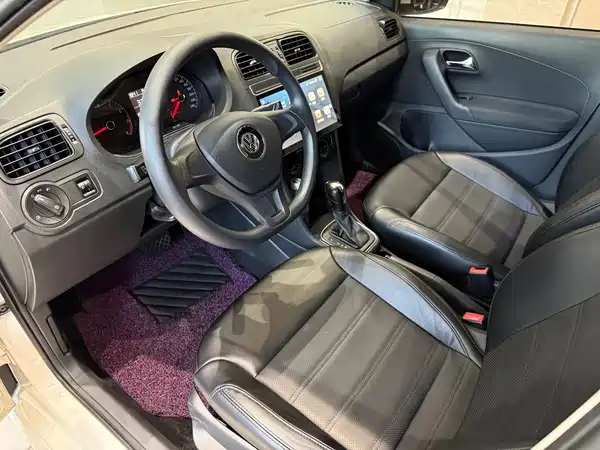 Volkswagen Polo 2016
