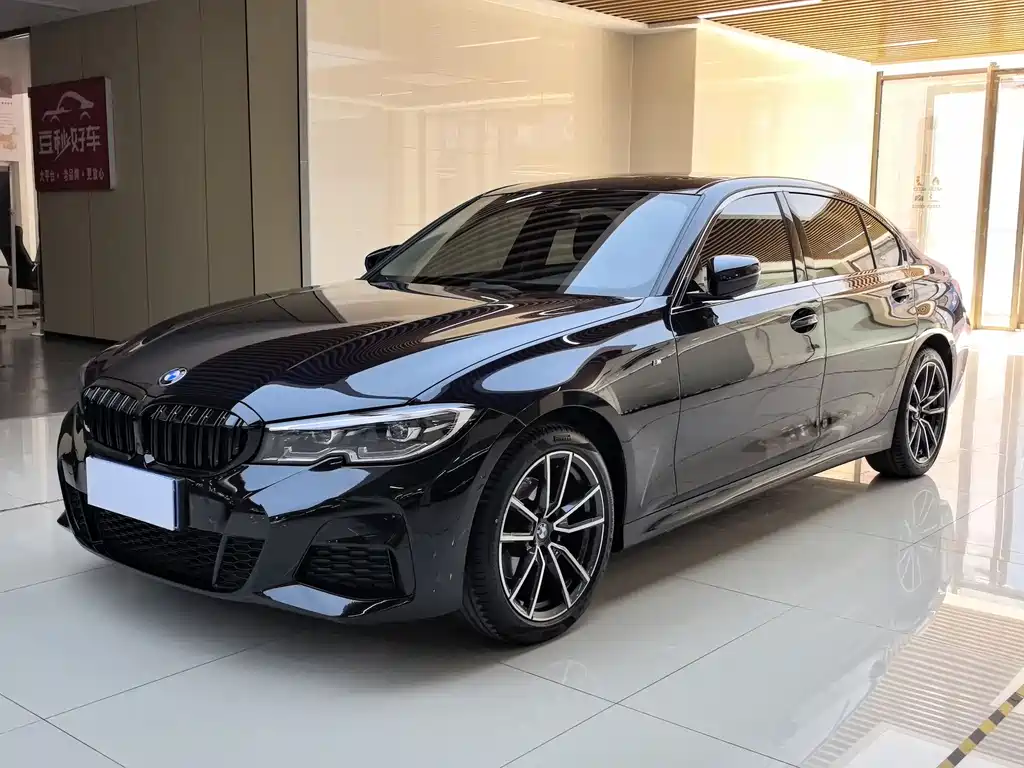 BMW 3 Series 2022