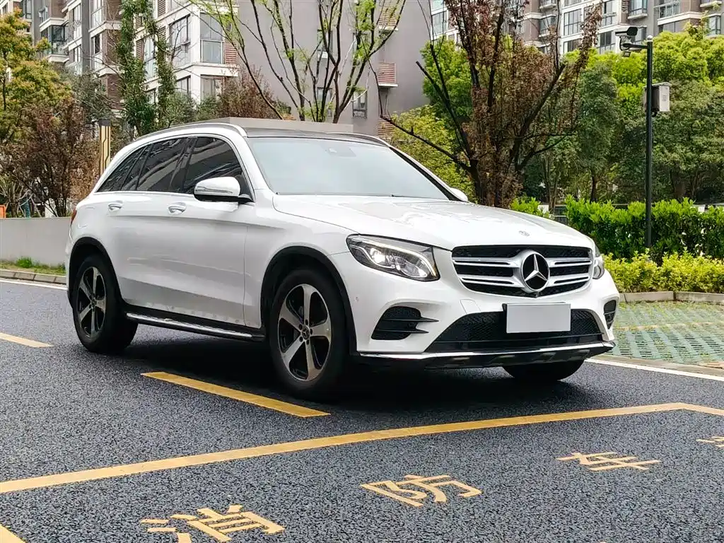 Mercedes-Benz GLC 2018 — фото 8
