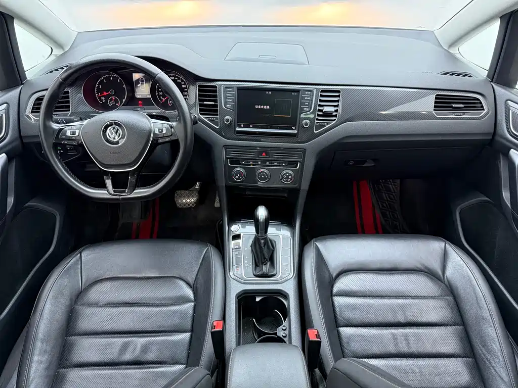 Volkswagen Golf Jialu 2017 — фото 6