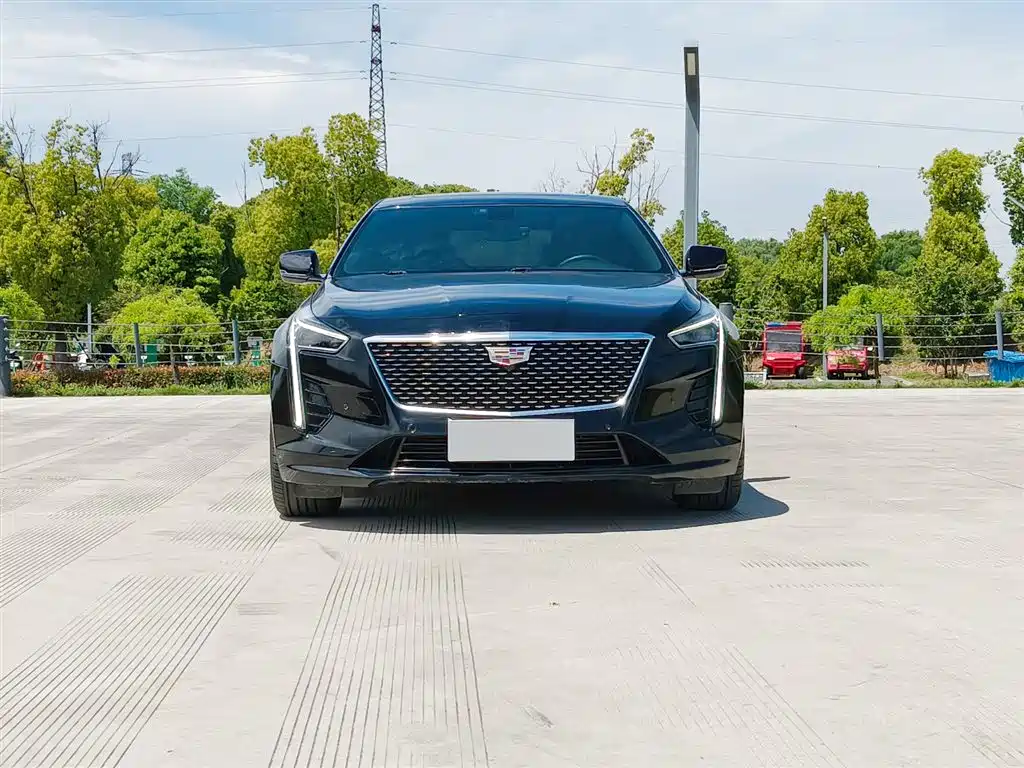 Cadillac CT6 2020 — фото 1
