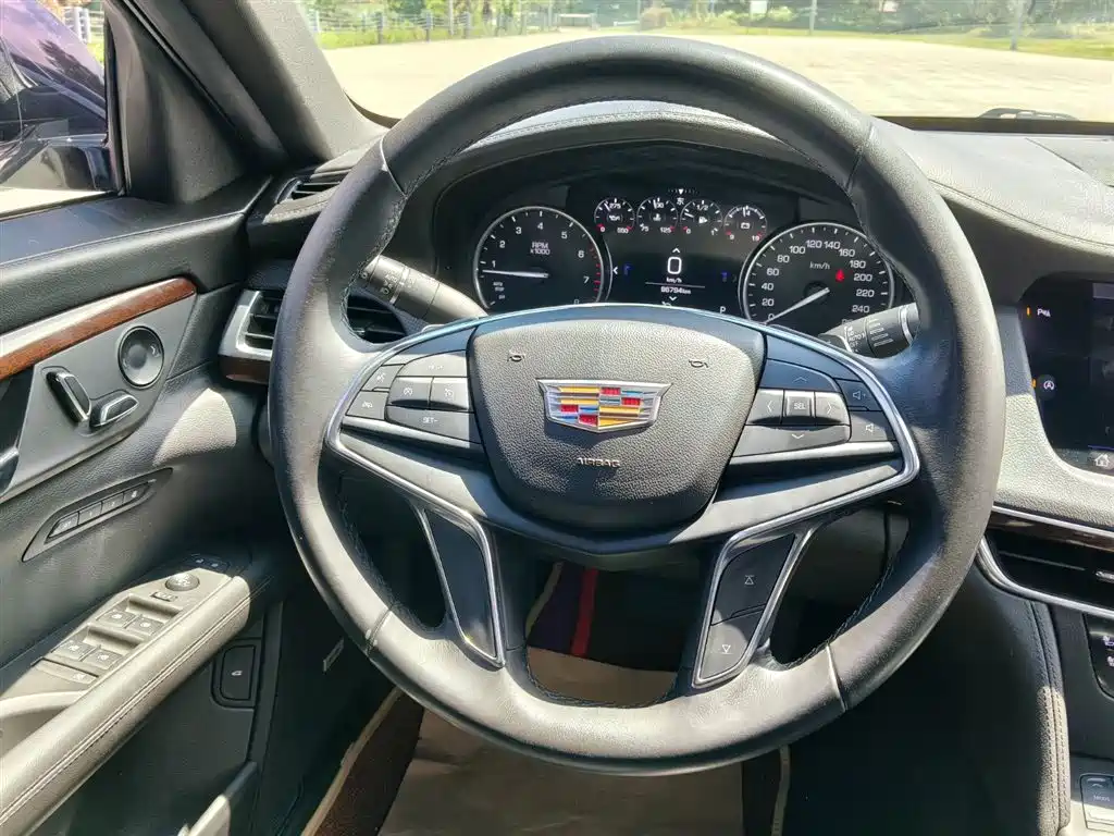 Cadillac CT6 2020 — фото 15