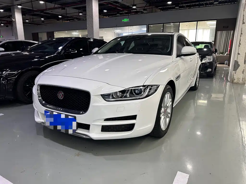 Jaguar XEL 2019