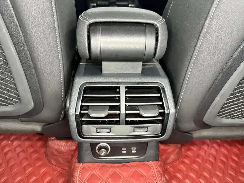 Audi Q3 2023 — фото 26