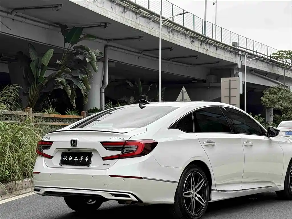 Honda Accord 2023 — фото 25