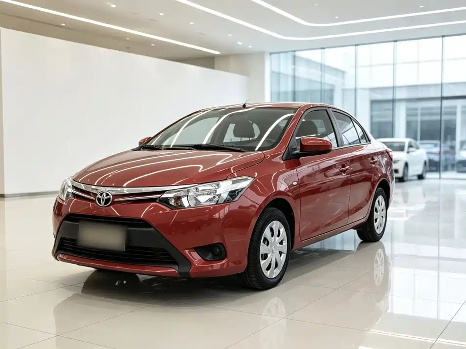Toyota Vios 2015 — фото 1