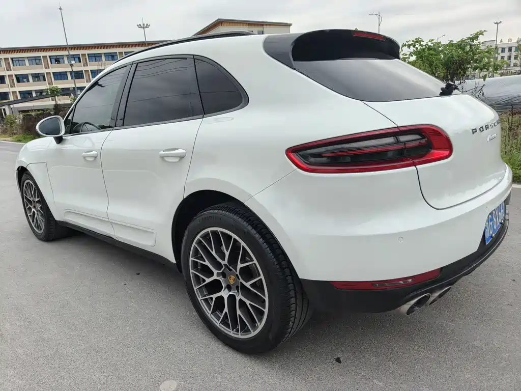 Porsche Macan 2015 — фото 4