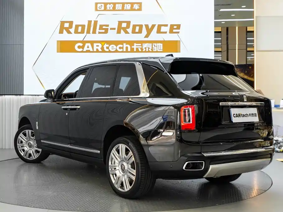 Rolls-Royce Cullinan 2020 — фото 5
