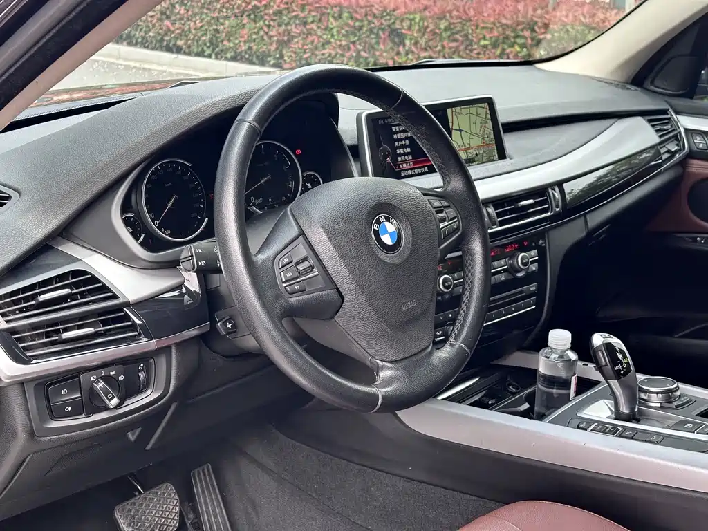 BMW X5 2016 — фото 7