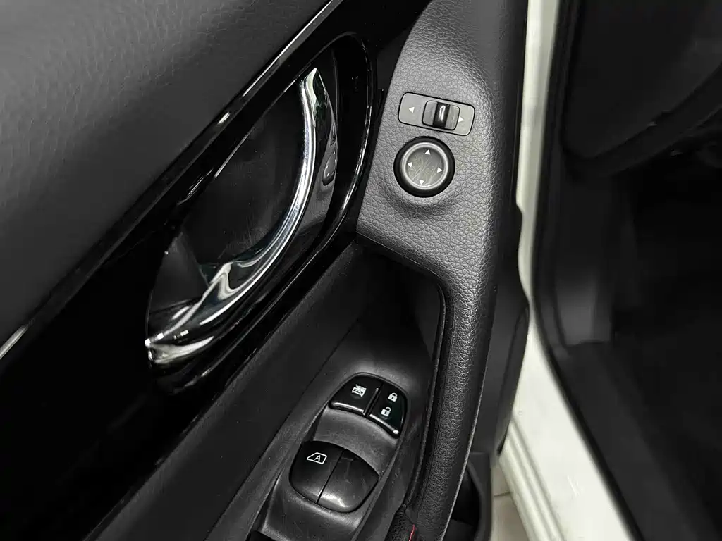 Nissan Qashqai 2016 — фото 17
