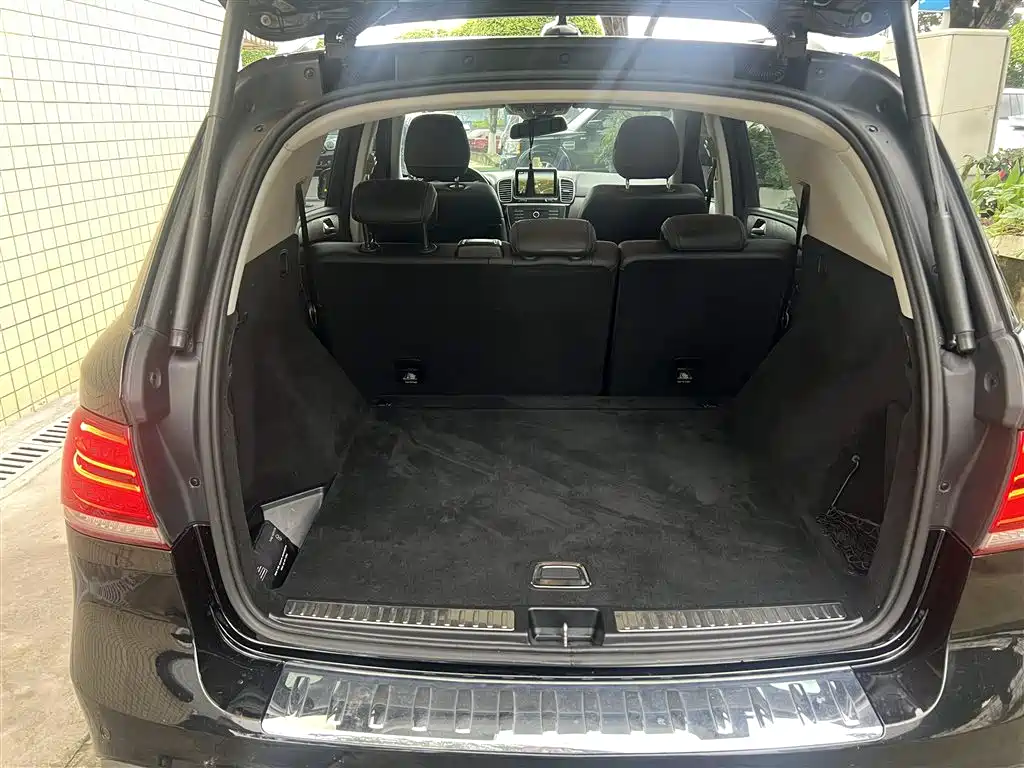 Mercedes-Benz GLE 2016 — фото 15