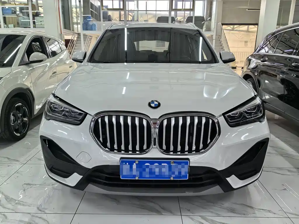 BMW X1 2020 — фото 2