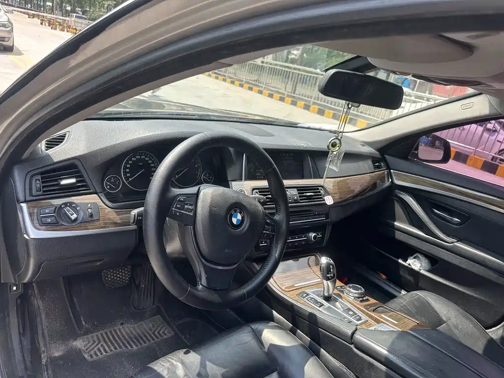 BMW 5 Series 2013 — фото 4