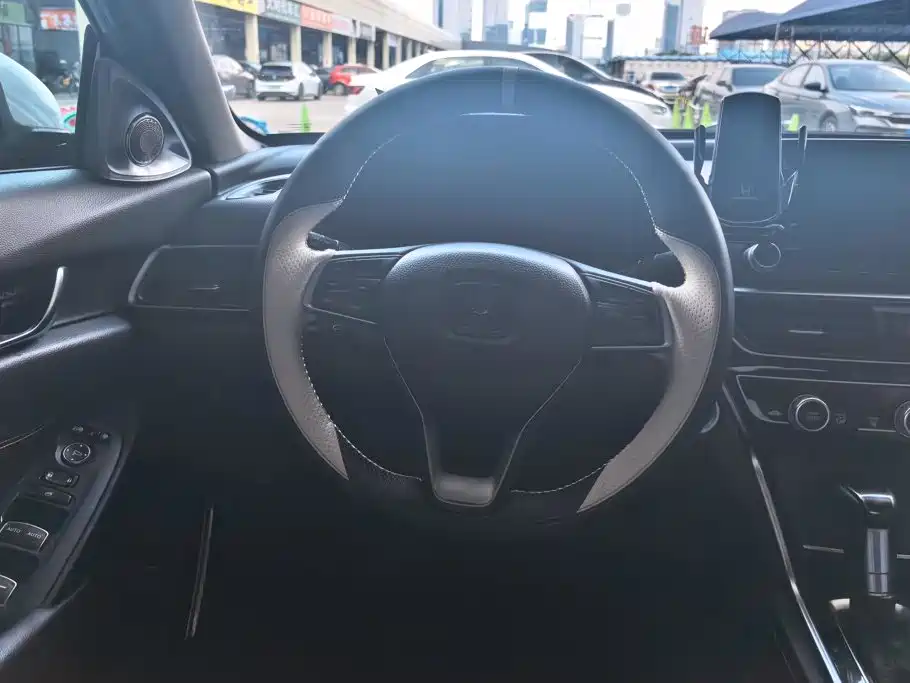 Honda Inspire 2019 — фото 15