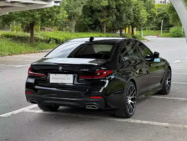 BMW 5 Series 2022