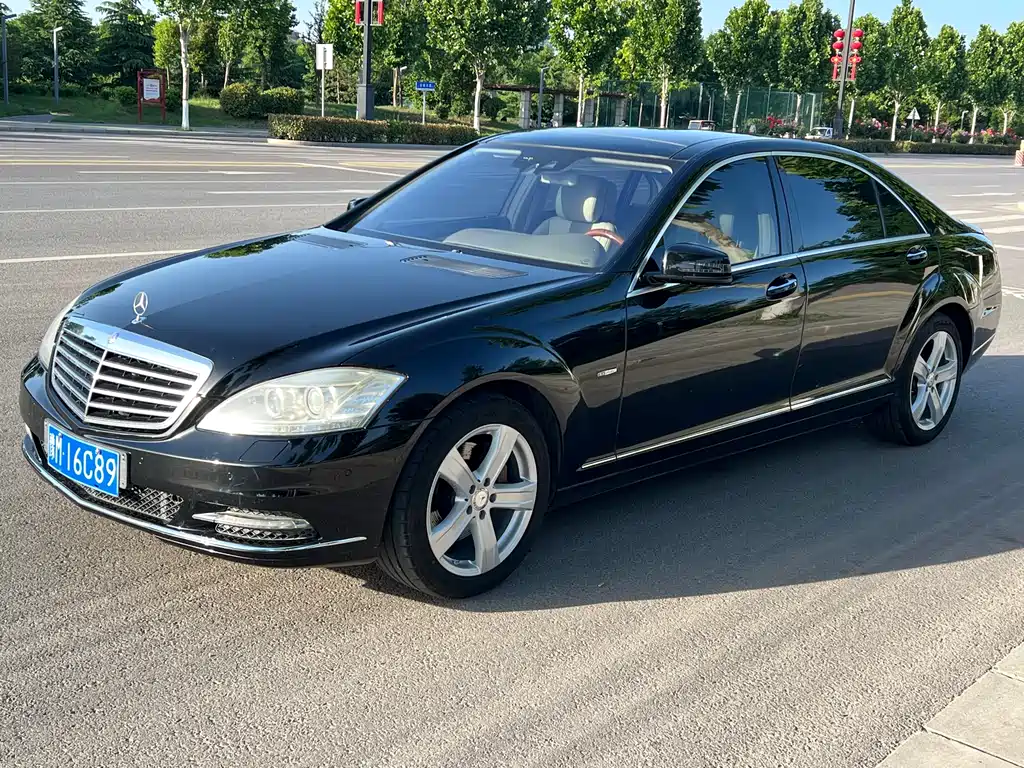 Mercedes-Benz S-Class 2012 — фото 1