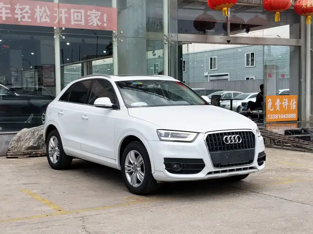 Audi Q3 2014 — фото 1