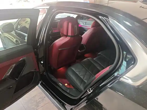 BMW 7 Series 2023